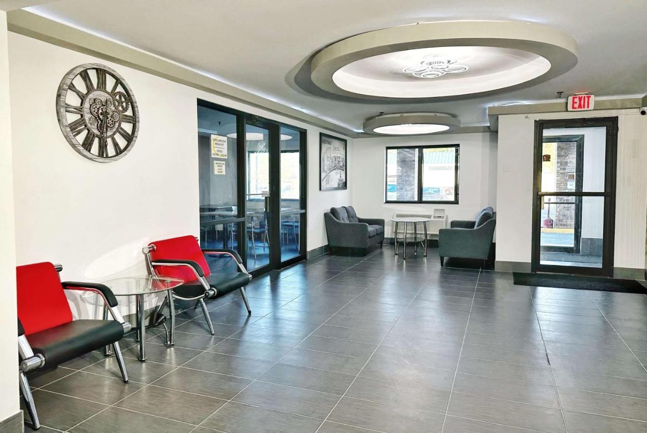 Super 8 By Wyndham Peoria Exterior foto
